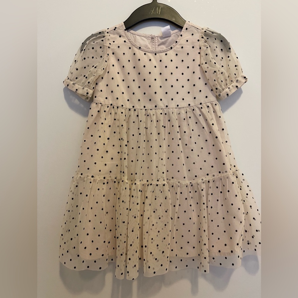Gap tulle polka dots puff sleeve dress size 4T